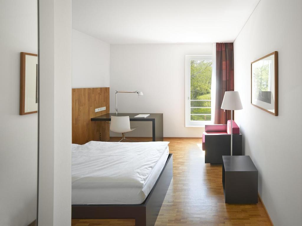 Tagungszentrum Evangelische Akademie Bad Boll Exteriör bild